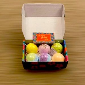 Mineral Me California bath bombs (6 in box)